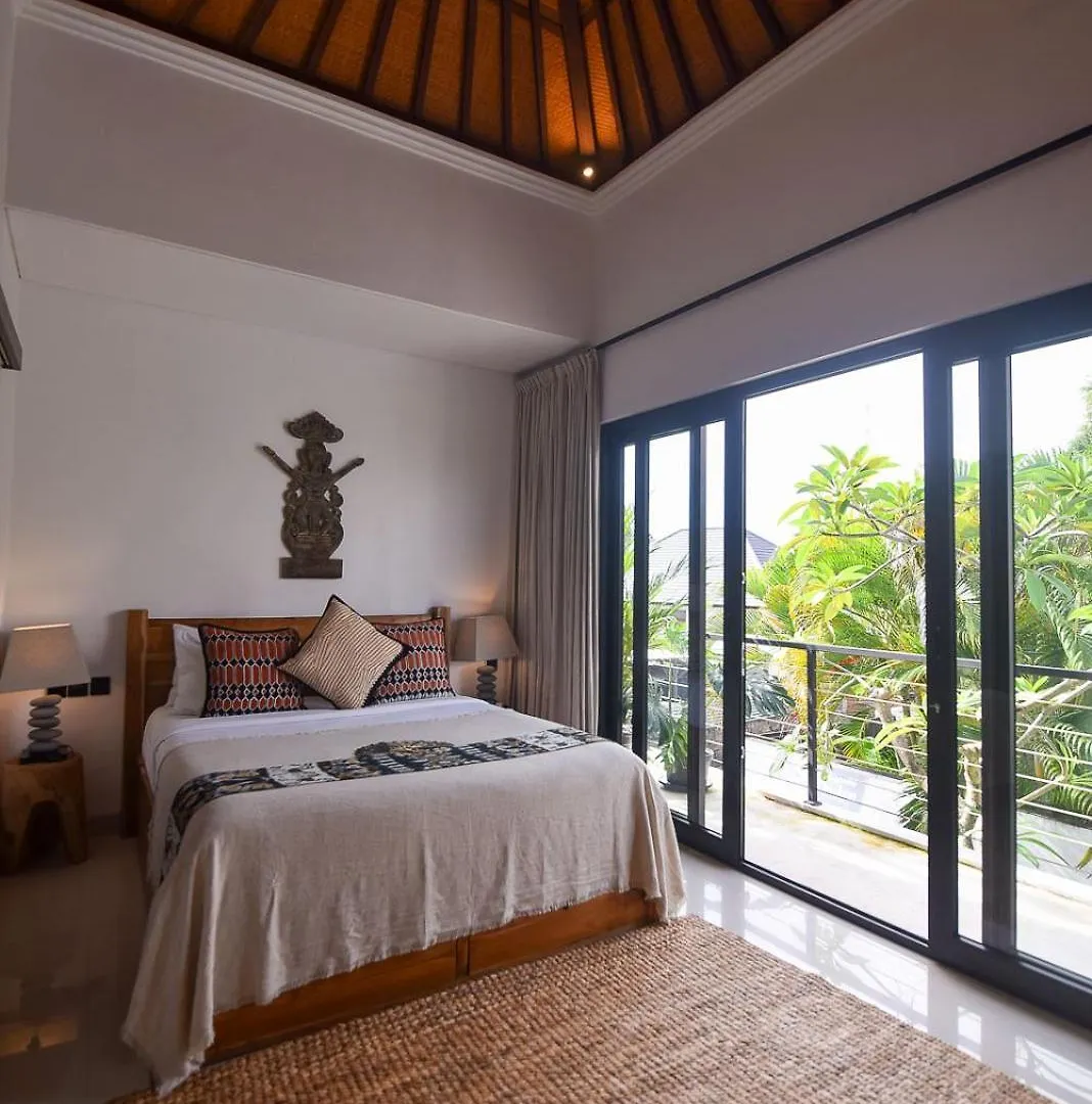 Willa Sister Suites Seminyak