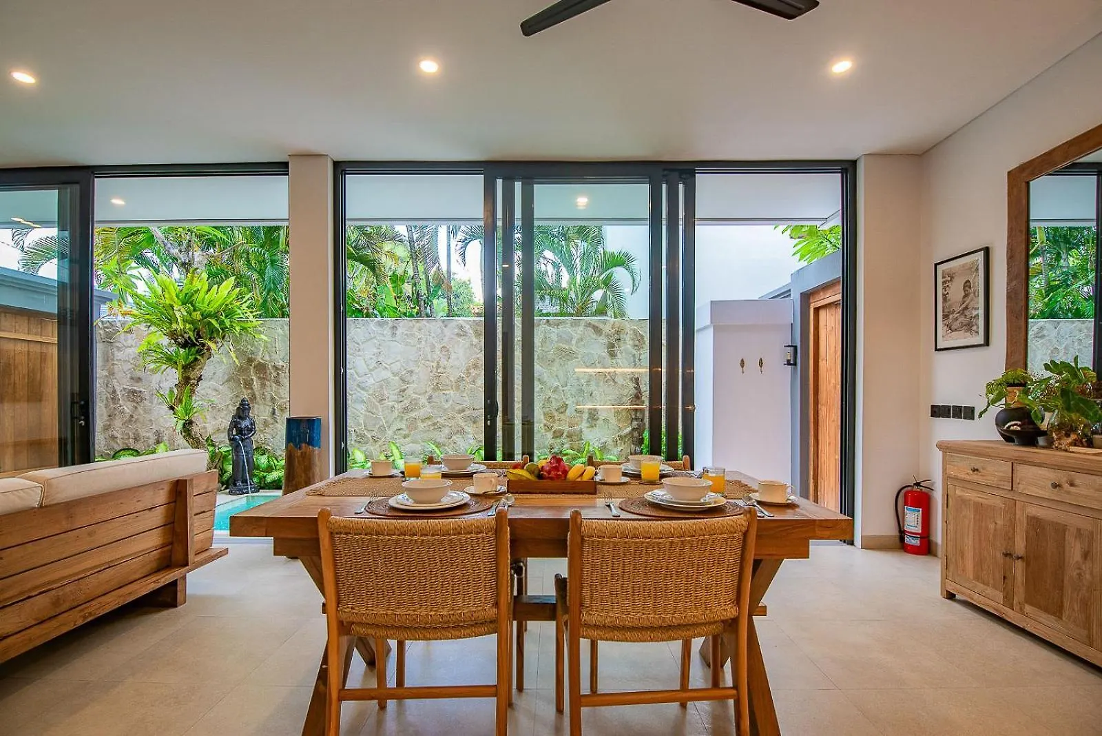 Vila Sister Suites Seminyak